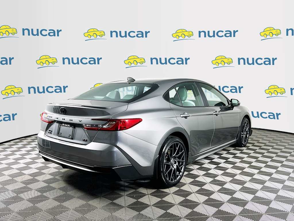 2025 Toyota Camry — photo 7