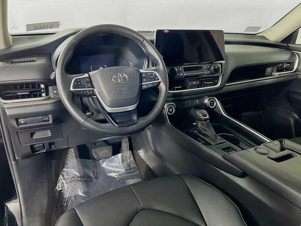 2025 Toyota Grand Highlander — photo 9