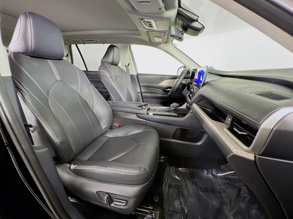 2024 Toyota Grand Highlander — photo 30