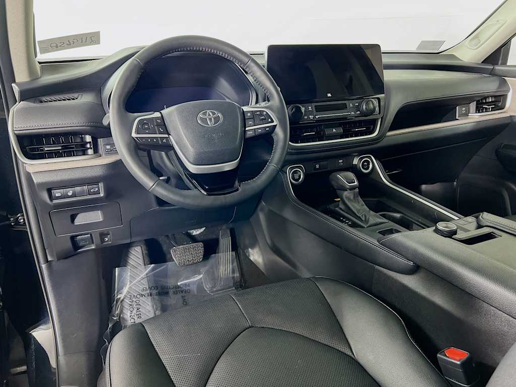 2024 Toyota Grand Highlander — photo 9