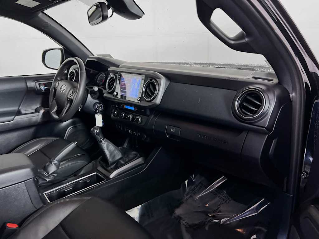 2021 Toyota Tacoma — photo 29
