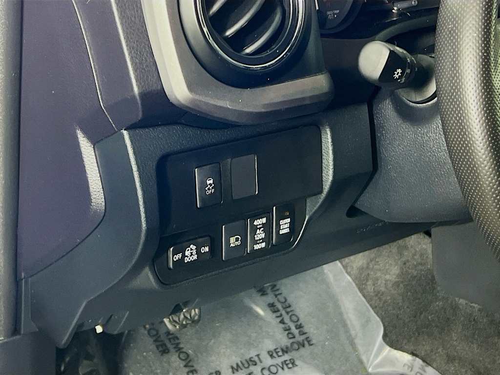 2021 Toyota Tacoma — photo 10
