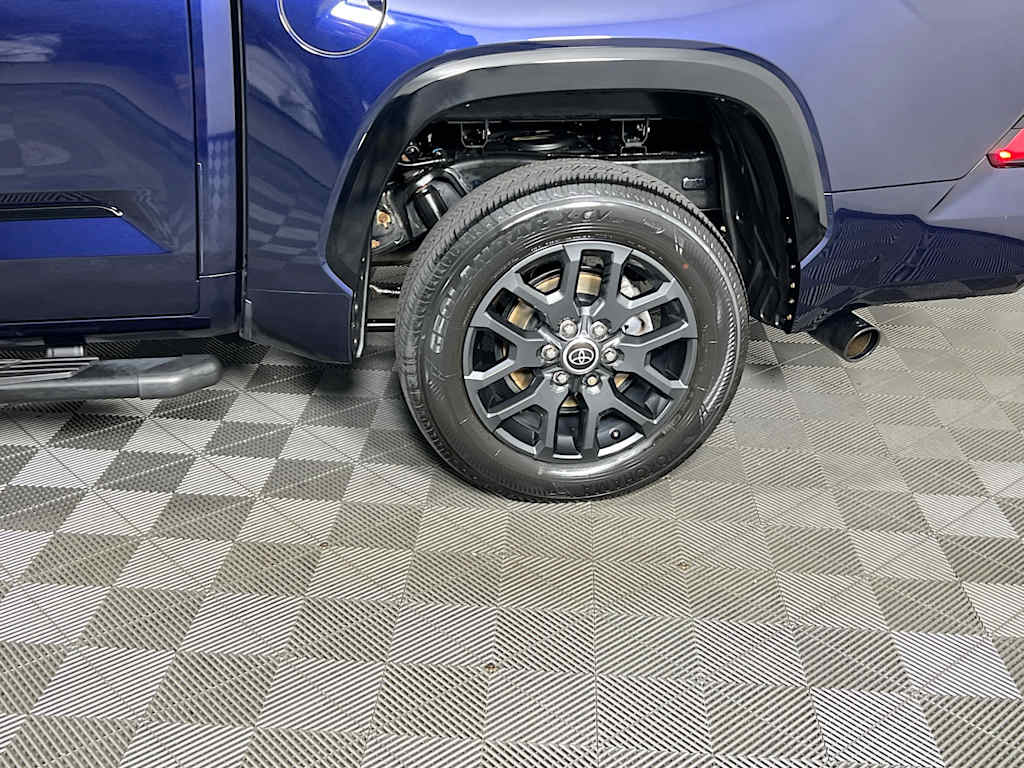 2023 Toyota Tundra — photo 32