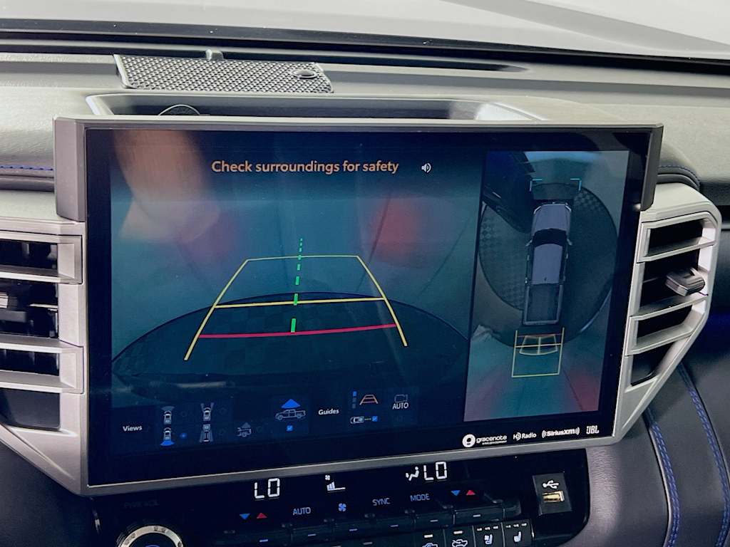 2023 Toyota Tundra — photo 14