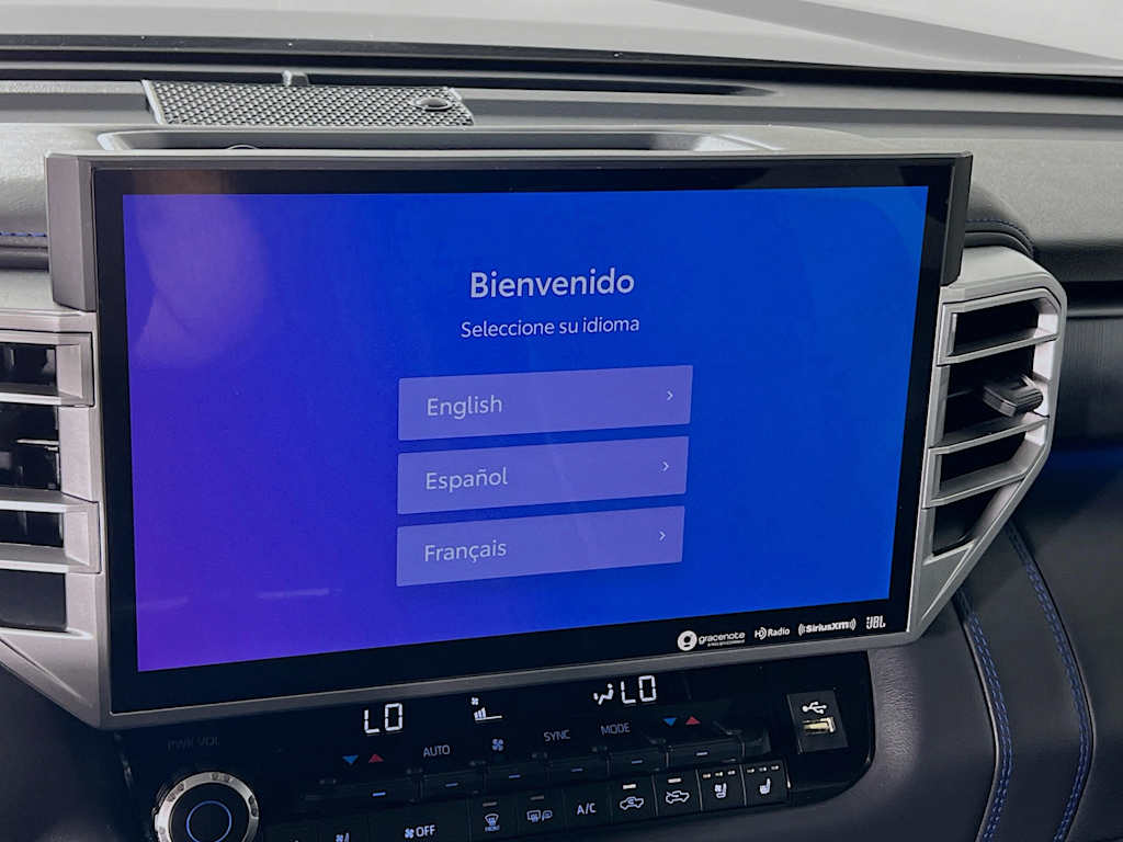 2023 Toyota Tundra — photo 13