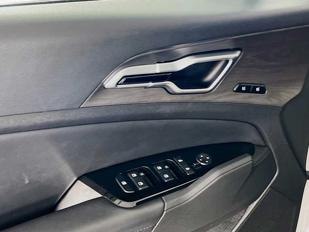 2023 Kia Sportage — photo 18