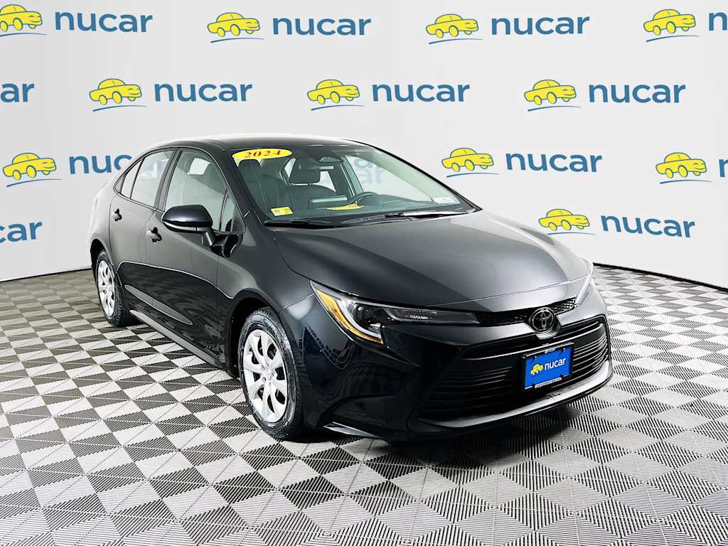 2024 Toyota Corolla — photo 1
