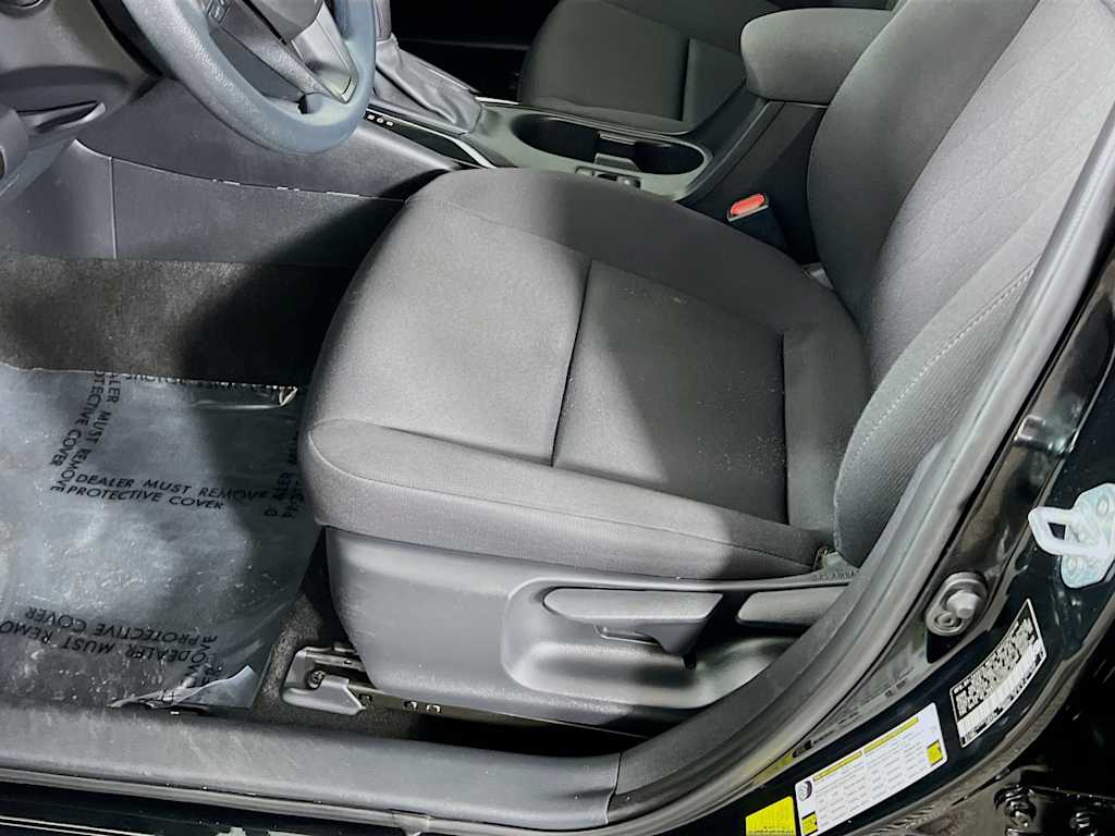 2024 Toyota Corolla — photo 19