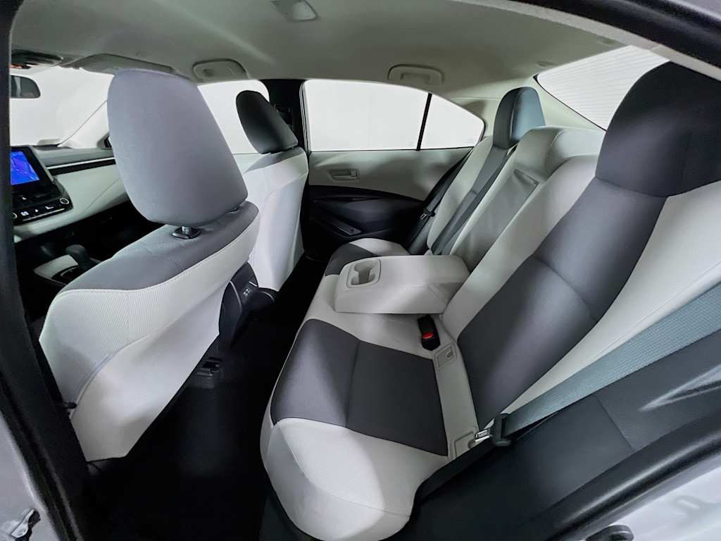 2025 Toyota Corolla — photo 23