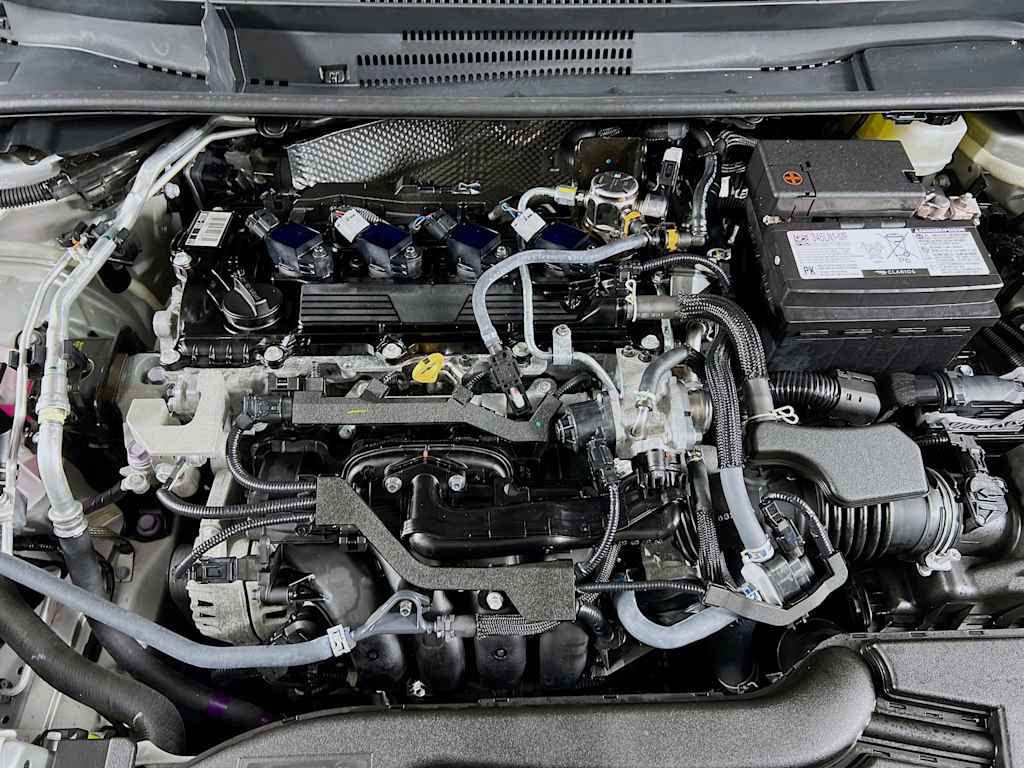 2025 Toyota Corolla — photo 28