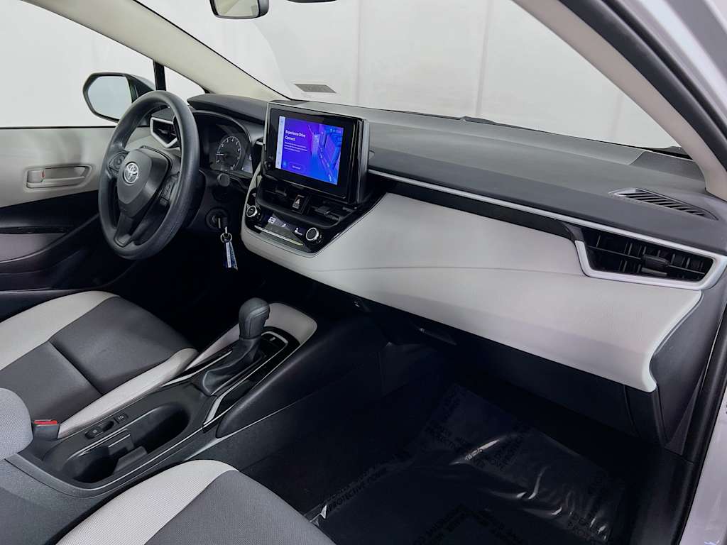 2025 Toyota Corolla — photo 27