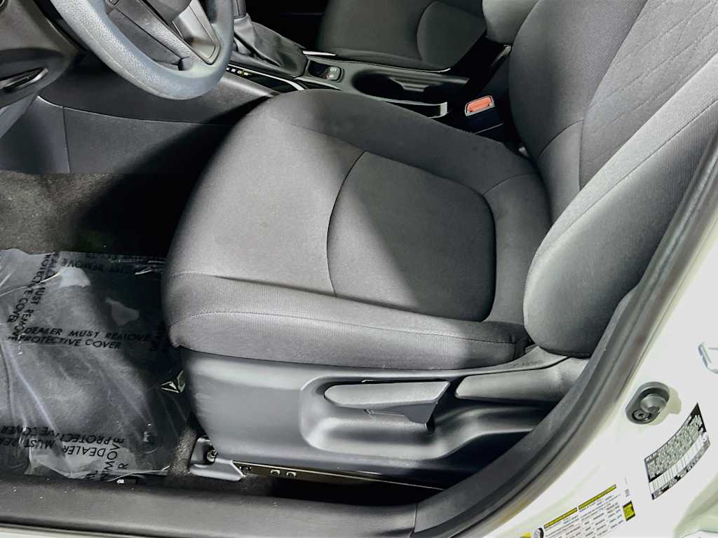 2021 Toyota Corolla — photo 19