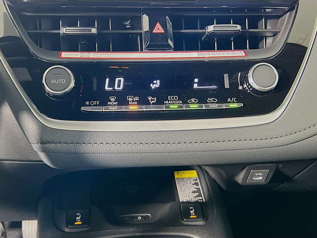 2026 Toyota Corolla — photo 11