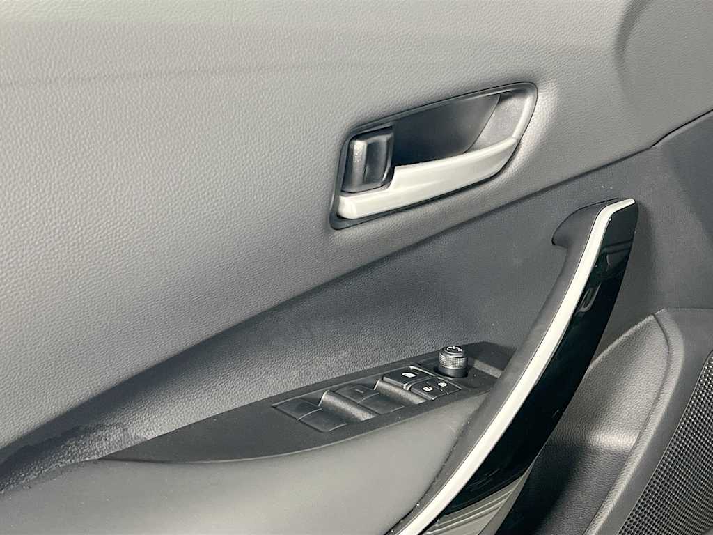 2026 Toyota Corolla — photo 16