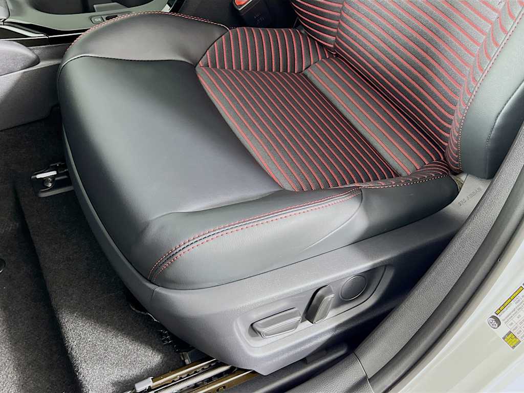 2026 Toyota Corolla — photo 17