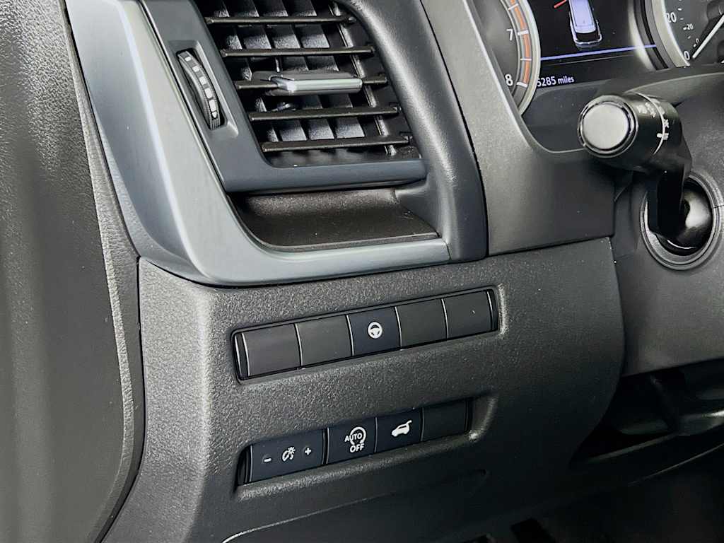 2023 Nissan Rogue — photo 10