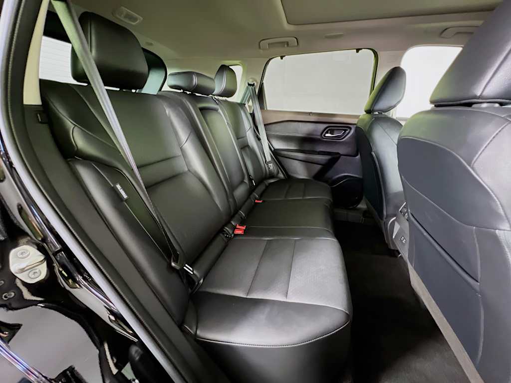 2023 Nissan Rogue — photo 28