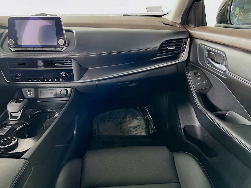 2023 Nissan Rogue — photo 24