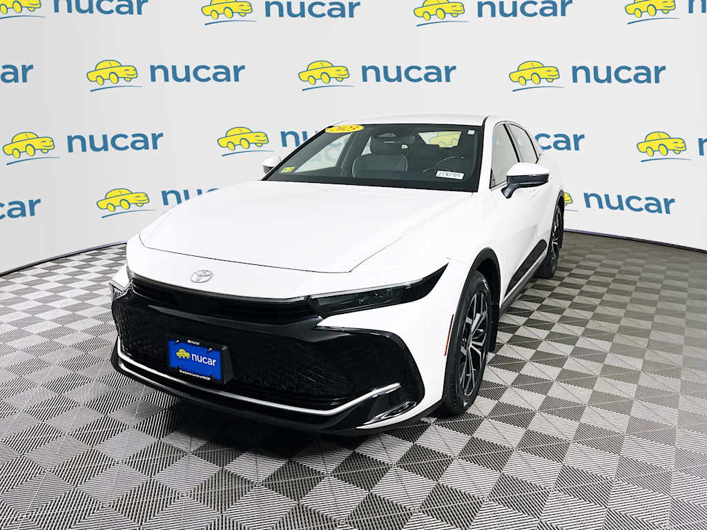 2023 Toyota Crown — photo 3