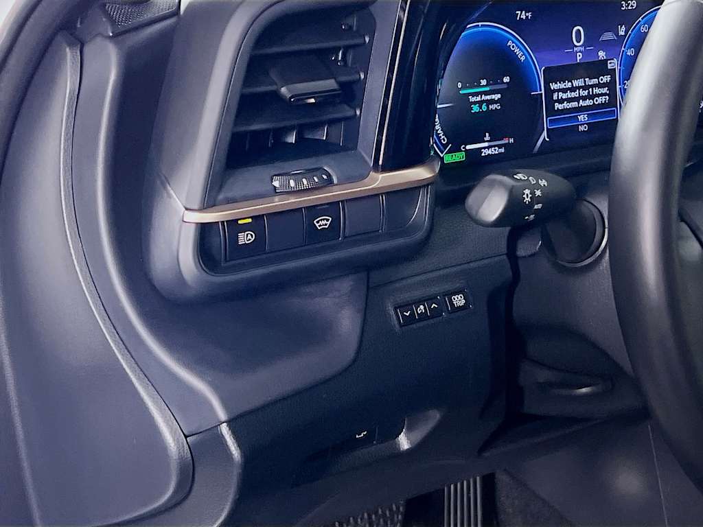 2023 Toyota Crown — photo 10