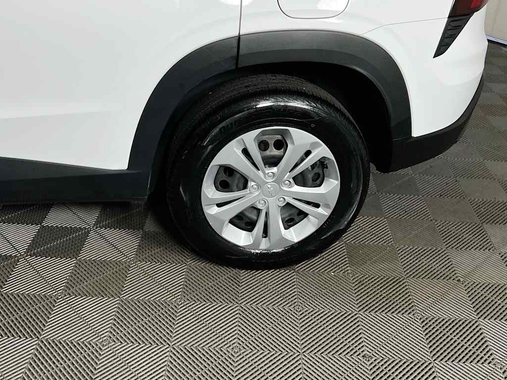 2025 Chevrolet Trax — photo 29