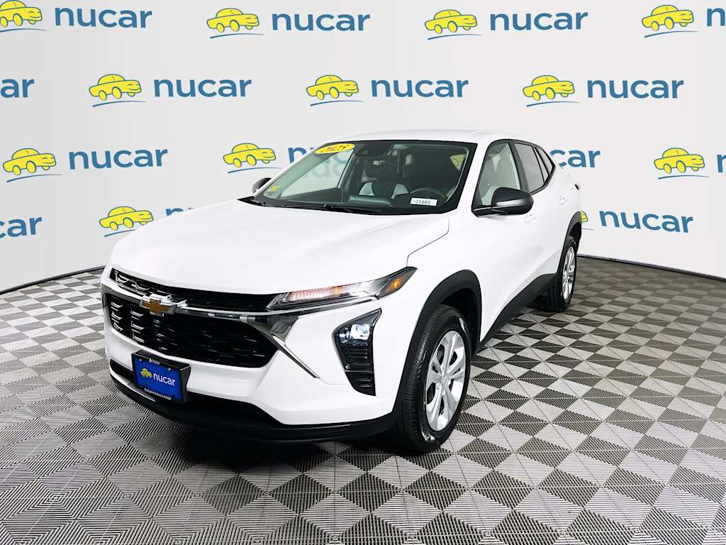 2025 Chevrolet Trax — photo 3