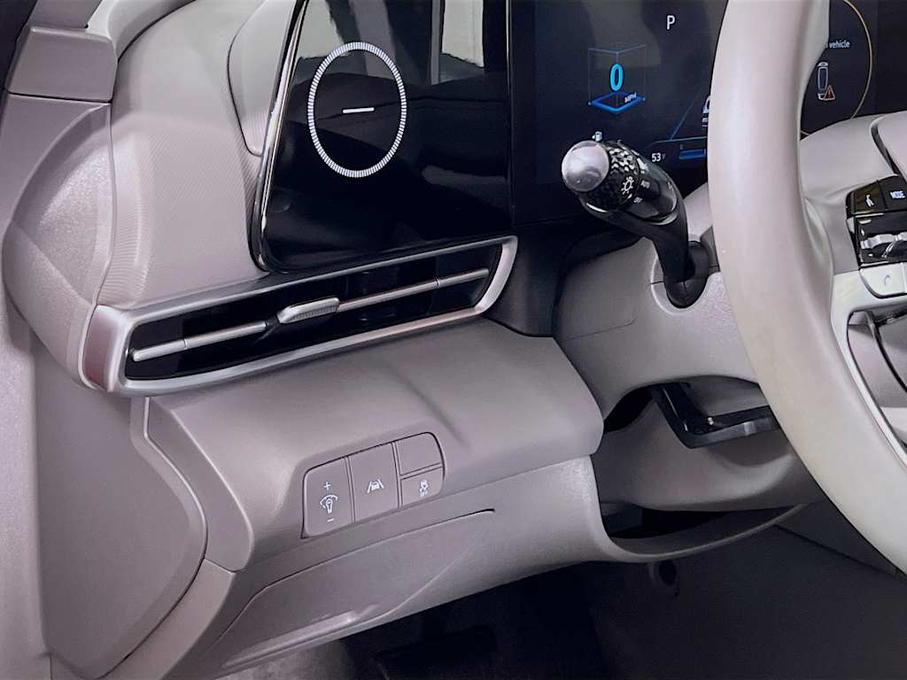 2023 Hyundai Elantra — photo 10