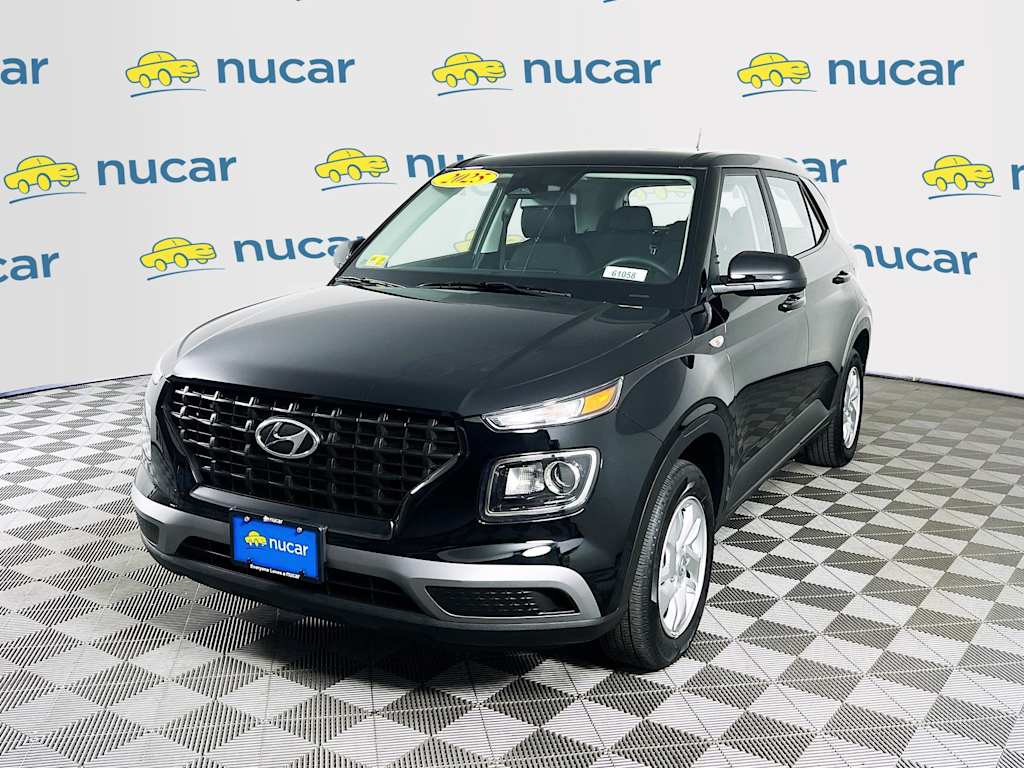 2025 Hyundai Venue — photo 3