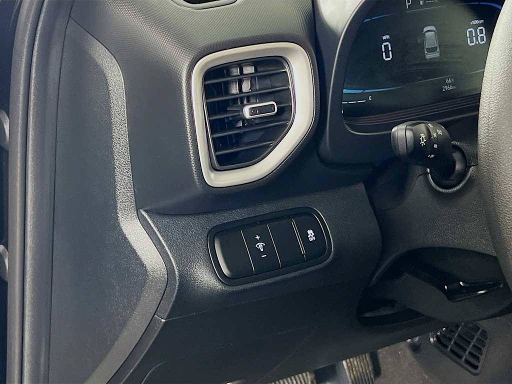 2025 Hyundai Venue — photo 10