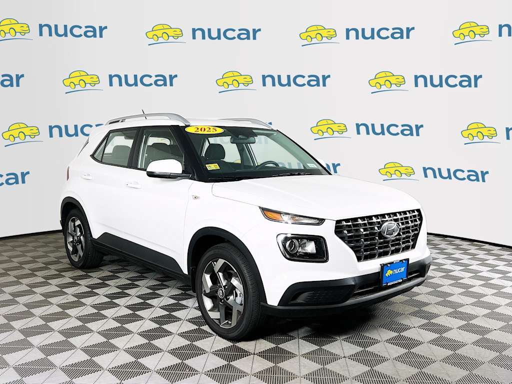 2025 Hyundai Venue — photo 1