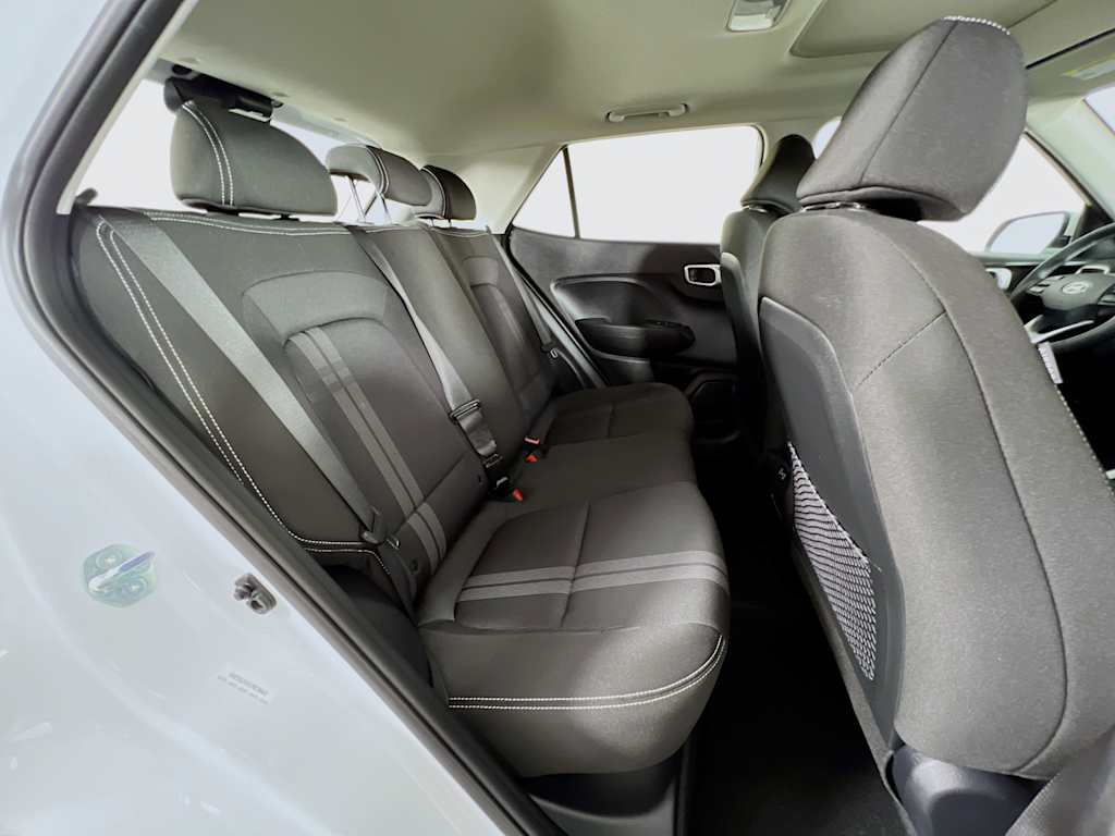 2025 Hyundai Venue — photo 26