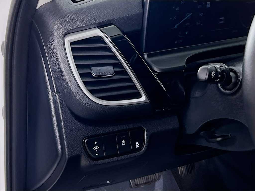 2024 Kia Seltos — photo 10