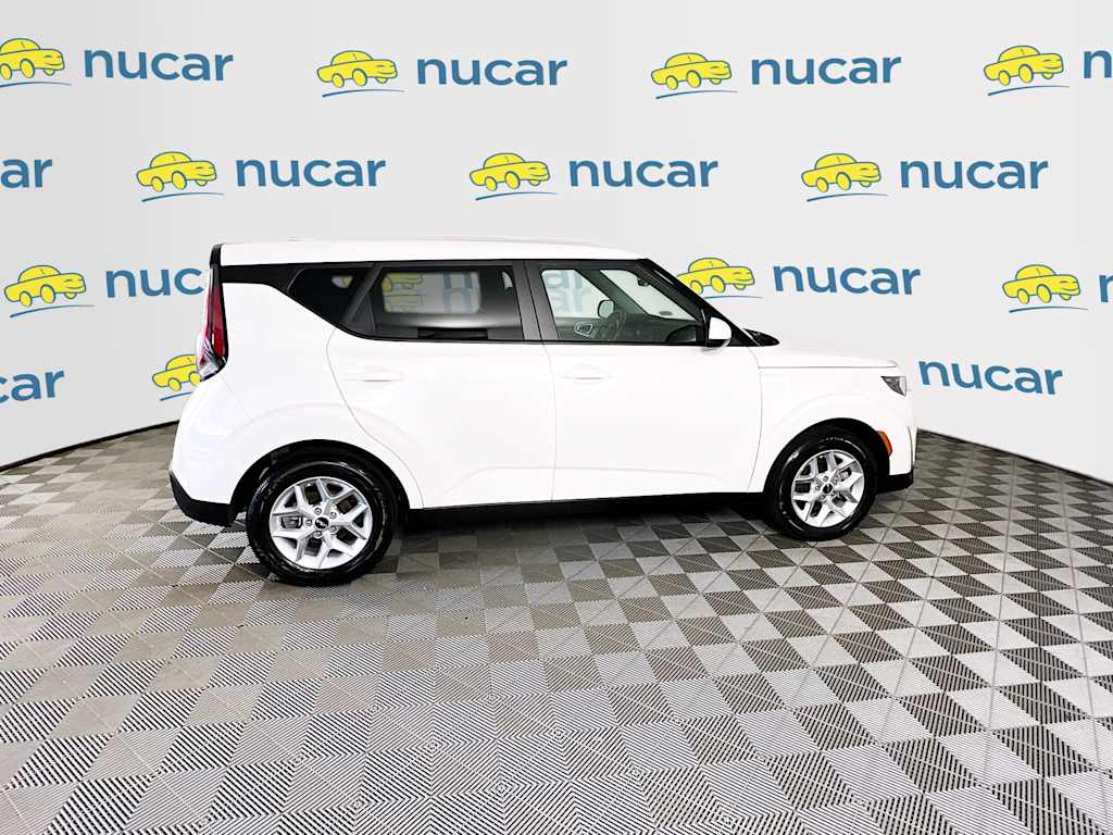 2025 Kia Soul — photo 8
