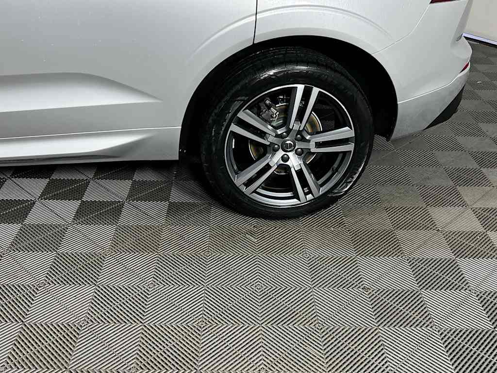 2021 Volvo XC60 — photo 31