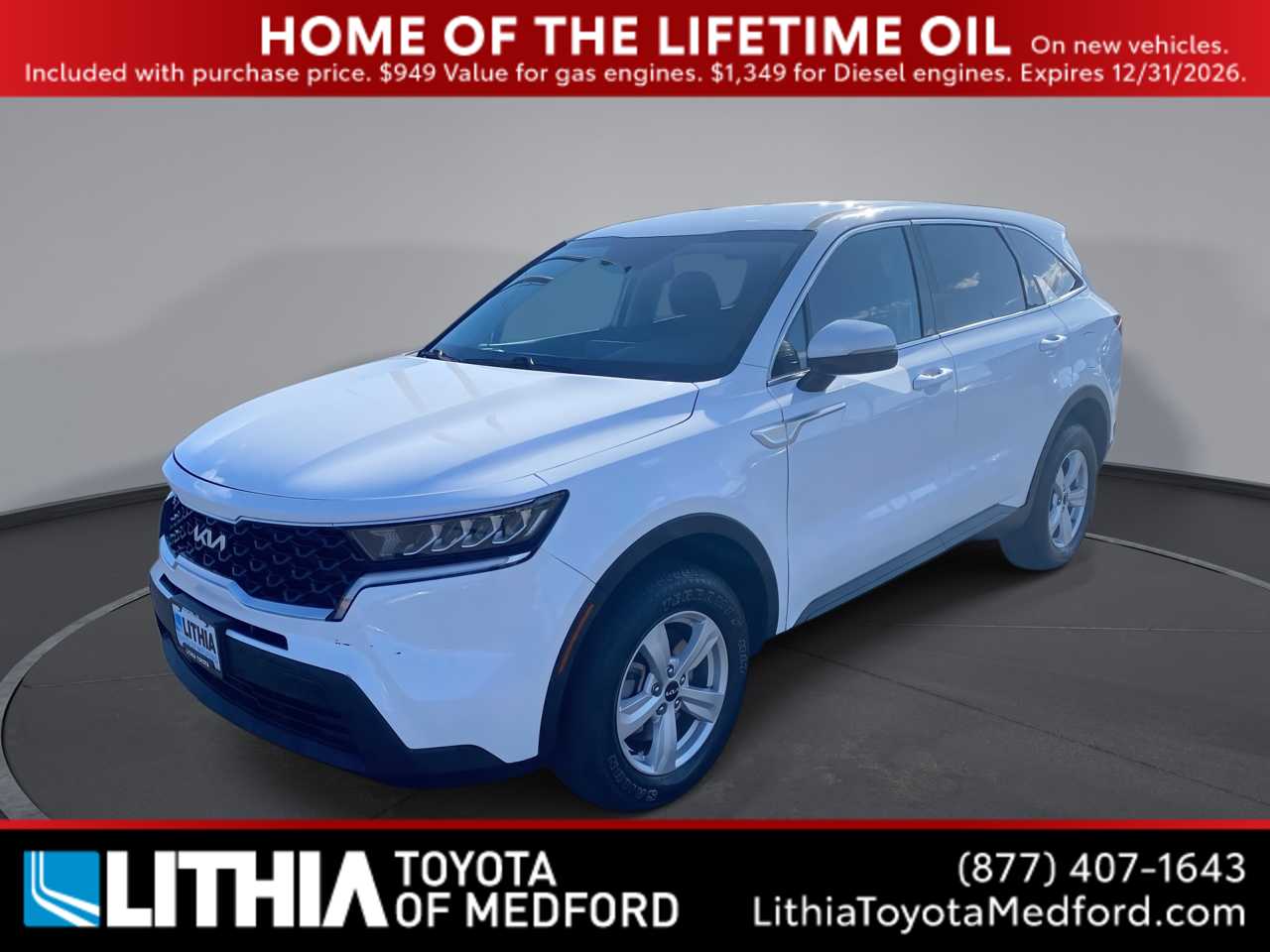Glacial White Pearl 2022 Kia Sorento LX AWD SUV / Crossover All-Wheel Drive 8-Speed Automatic