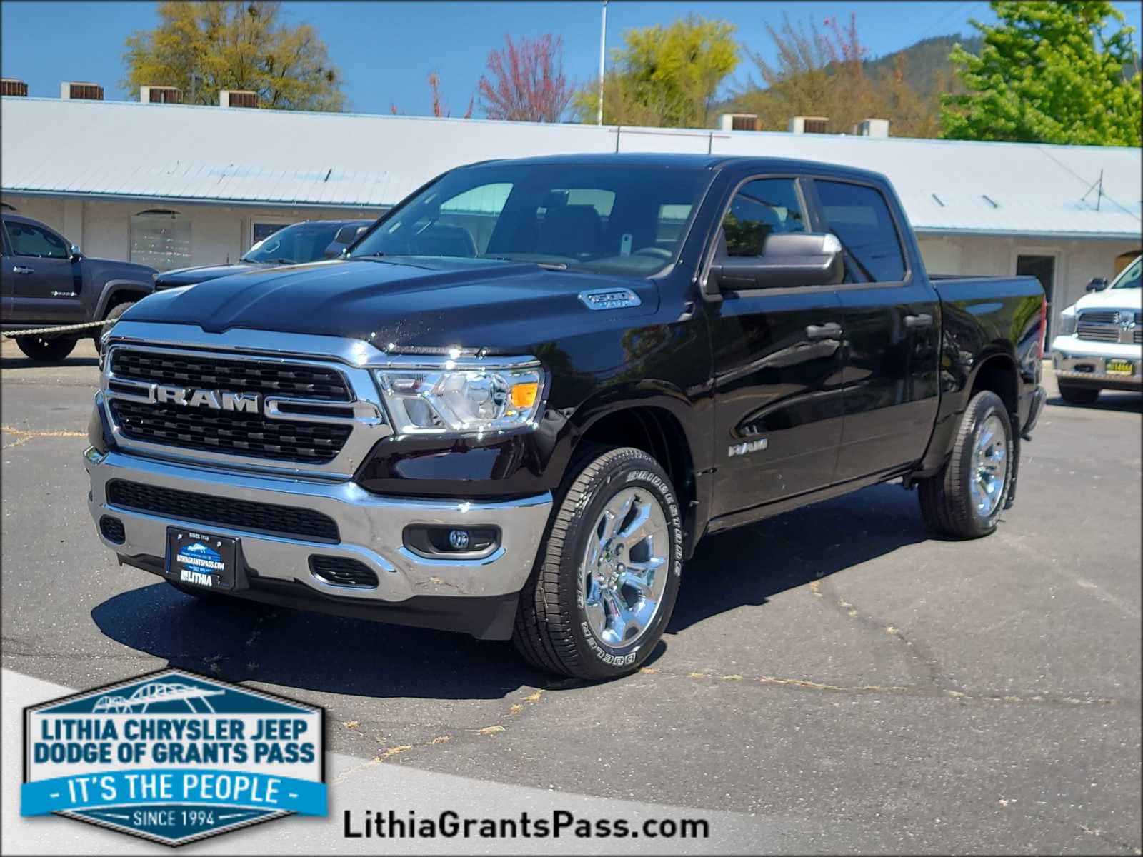 2024 RAM 1500 Big Horn 4x4 Crew Cab 57 Box