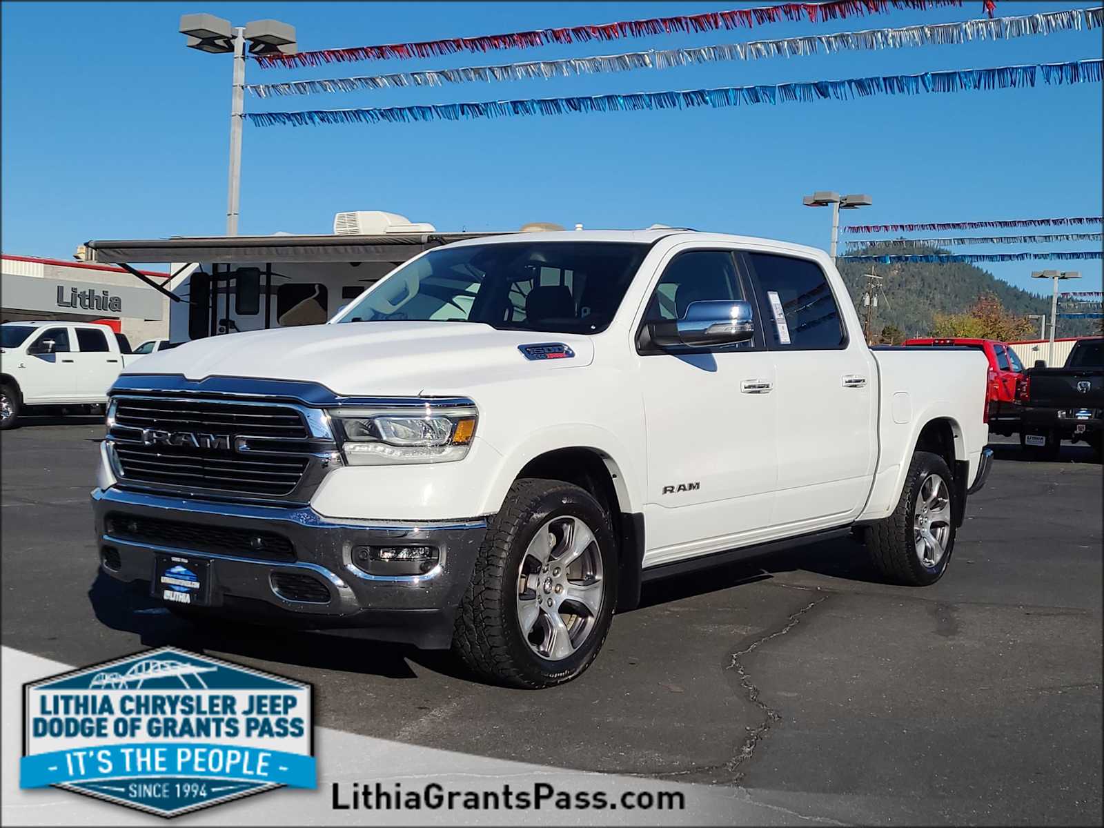 2021 RAM 1500 Laramie 4x4 Crew Cab 57 Box