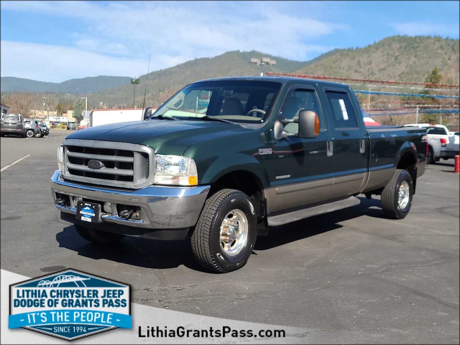 2002 Ford Super Duty F-350 SRW Lariat