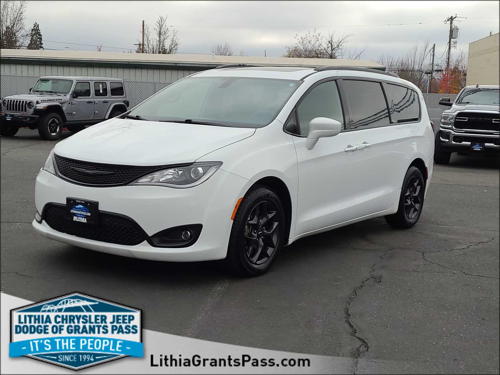 2018 Chrysler Pacifica Touring L Plus