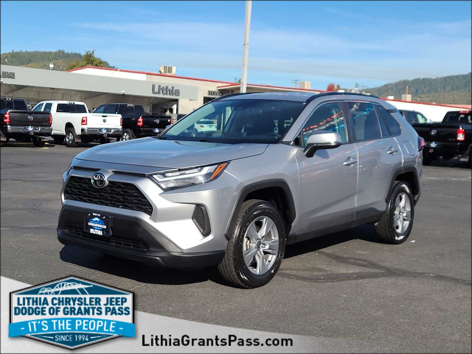 2023 Toyota RAV4 XLE