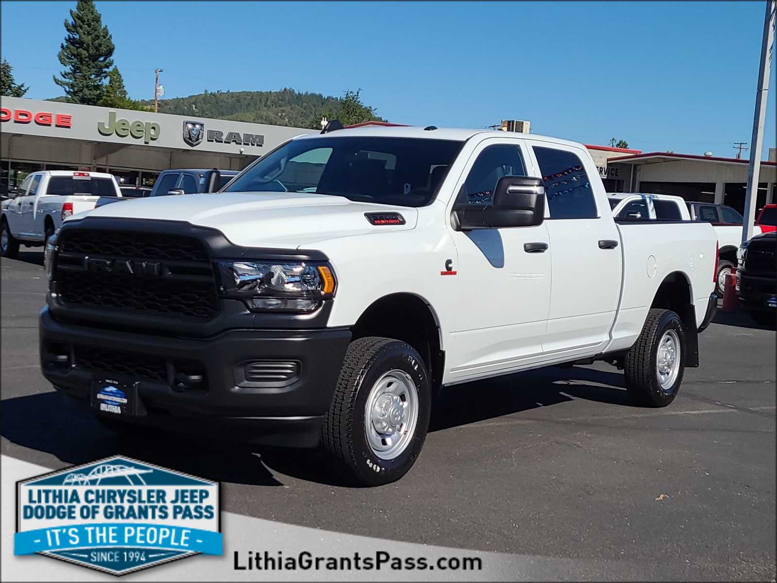 2024 RAM 2500 Tradesman 4x4 Crew Cab 64 Box