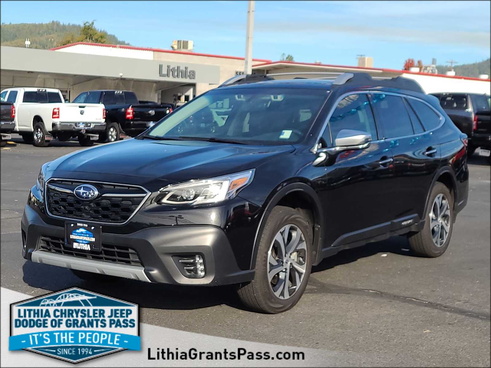 2022 Subaru Outback Touring