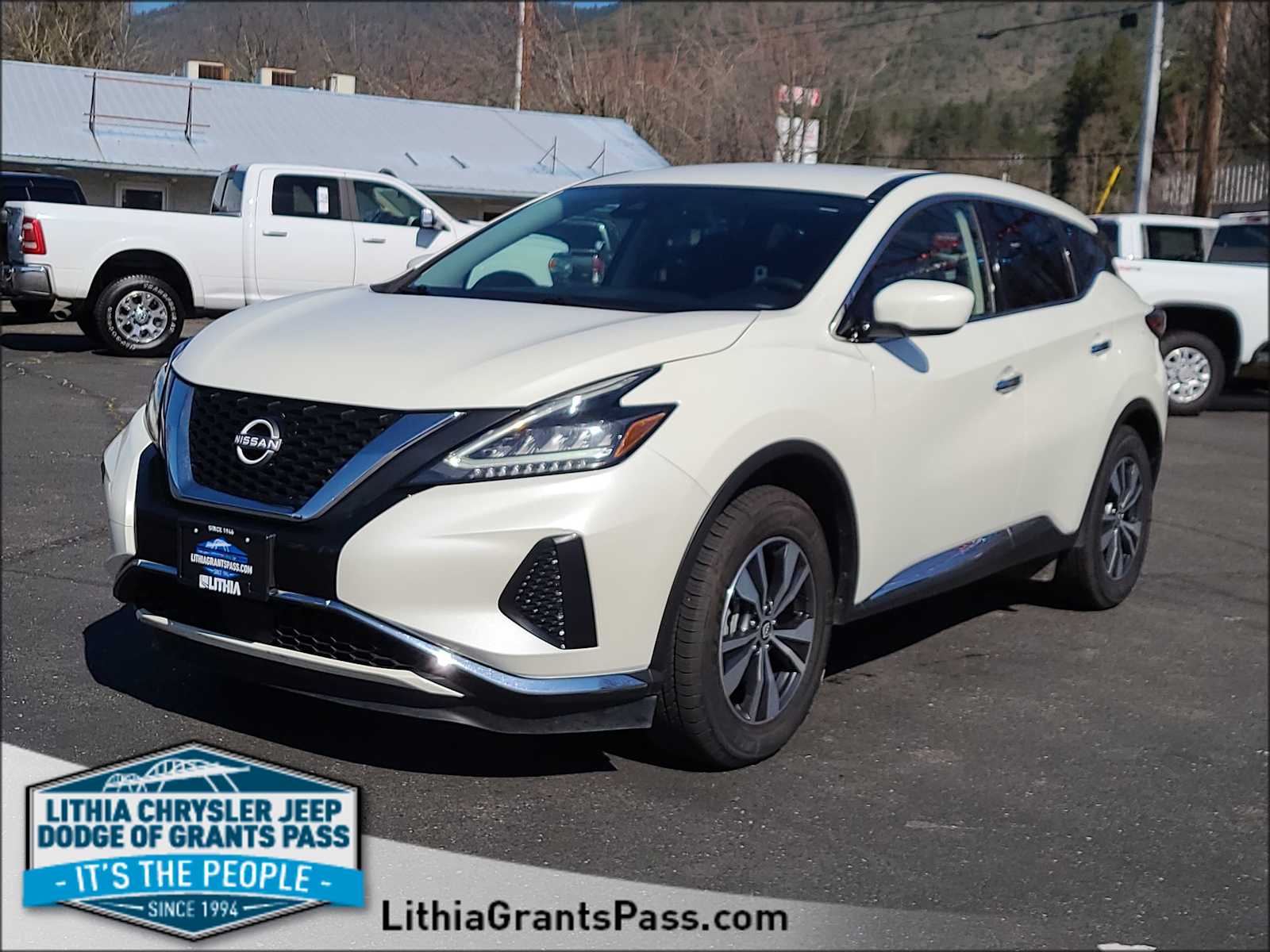 2023 Nissan Murano S