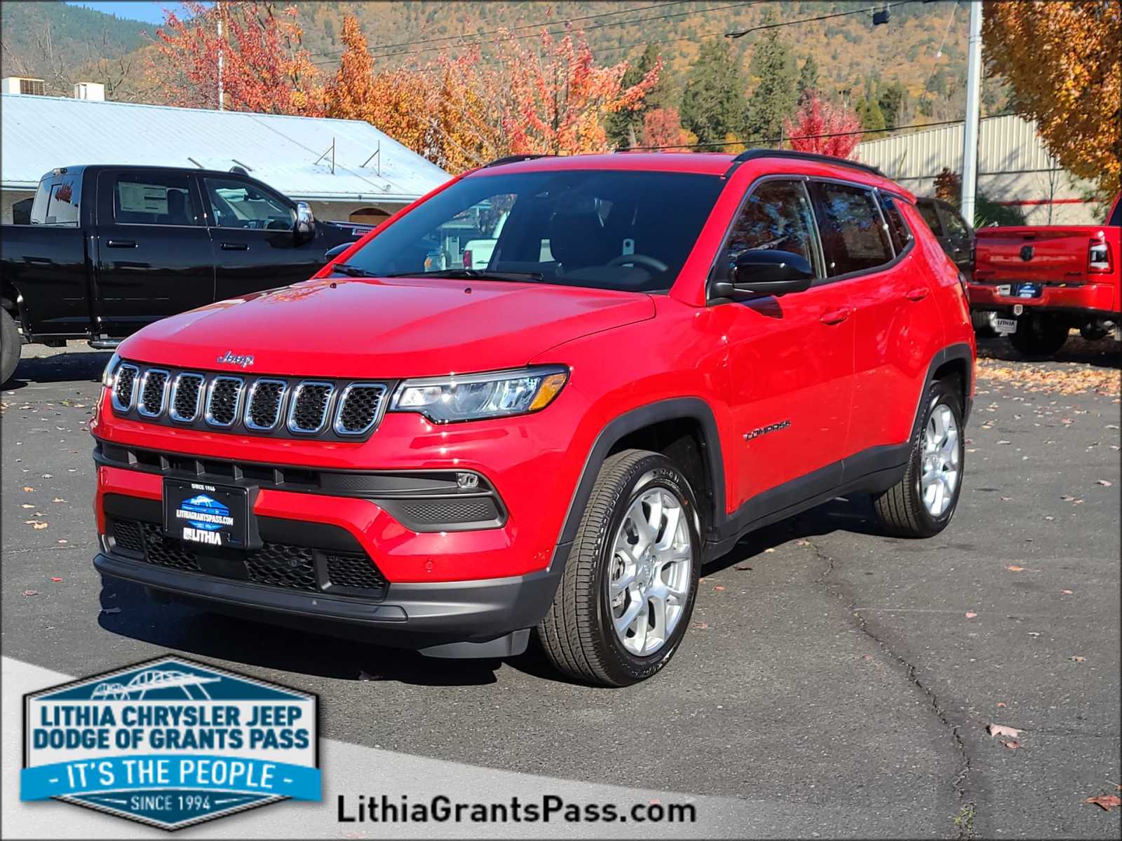 2024 Jeep Compass Latitude Lux