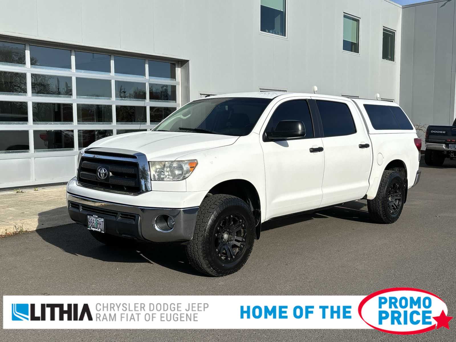 2010 Toyota Tundra Tundra-Grade CrewMax 5.7L 4WD