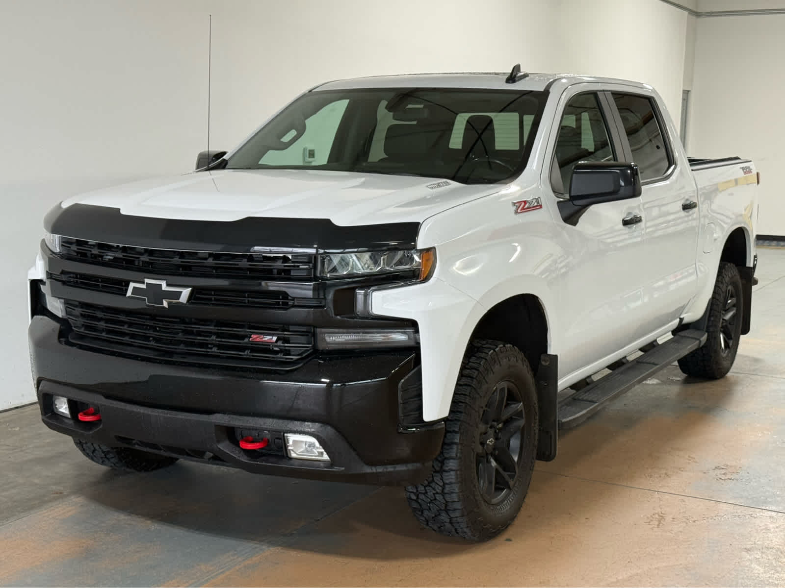 WHI/White 2022 Chevrolet Silverado 1500 Pickup Truck Four-Wheel Drive Automatic