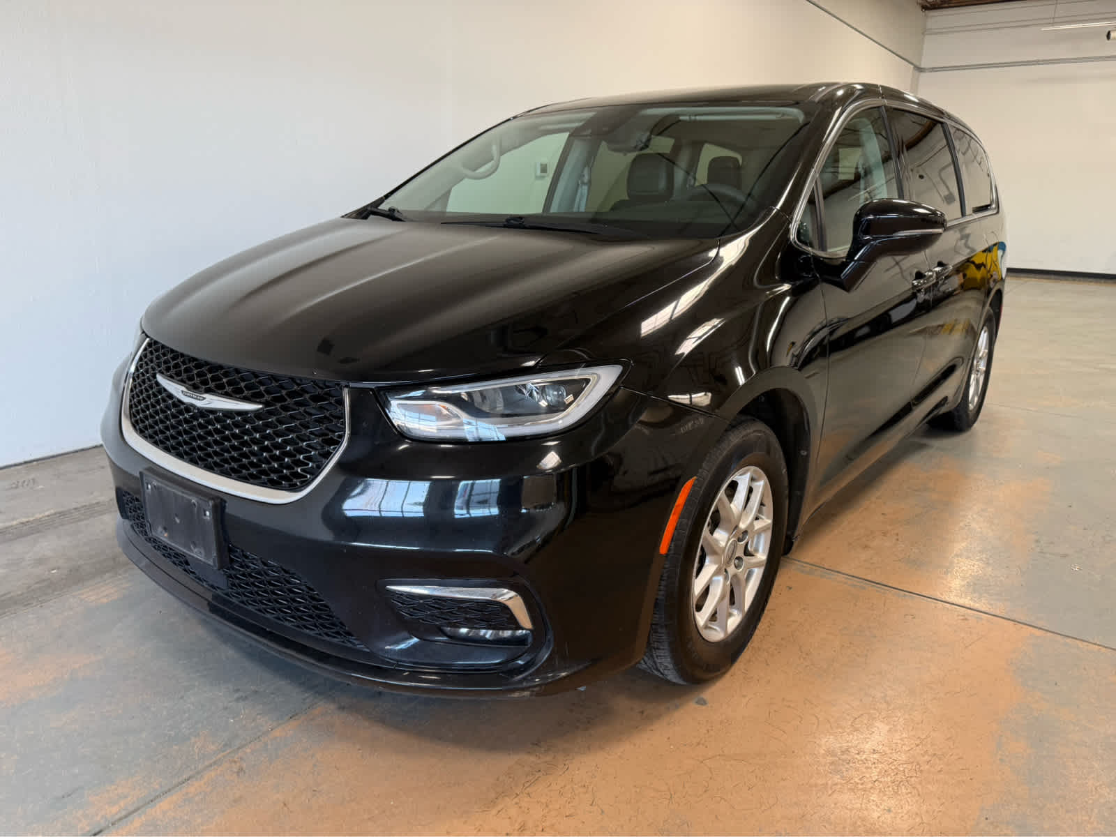 2024 Chrysler Pacifica Touring L FWD