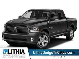 2016 RAM 1500 Lone Star Crew Cab RWD