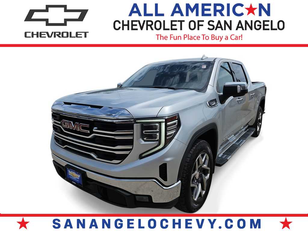 2022 GMC Sierra 1500 SLT Crew Cab 4WD