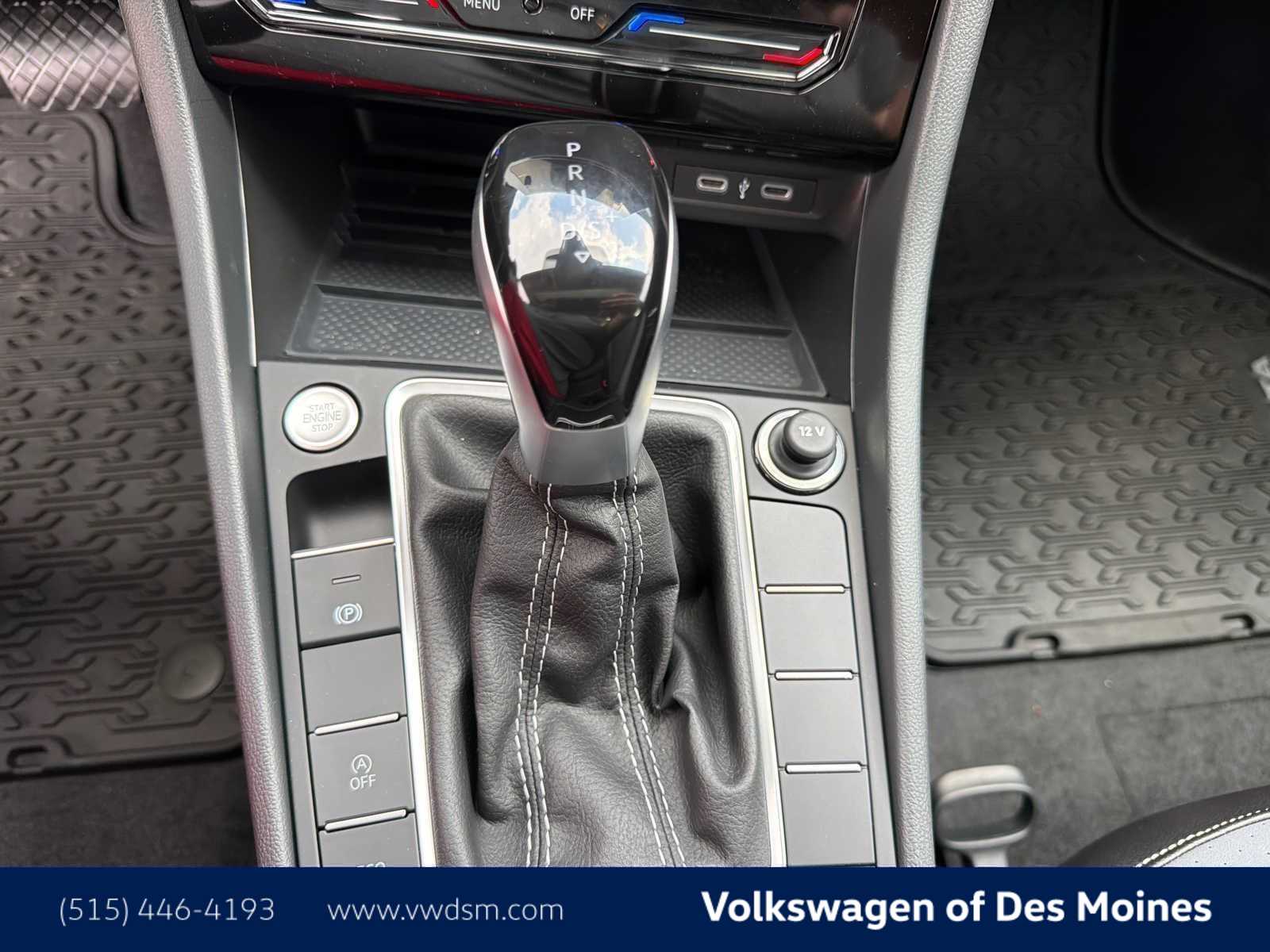 2026 Volkswagen Jetta SE - Photo 15